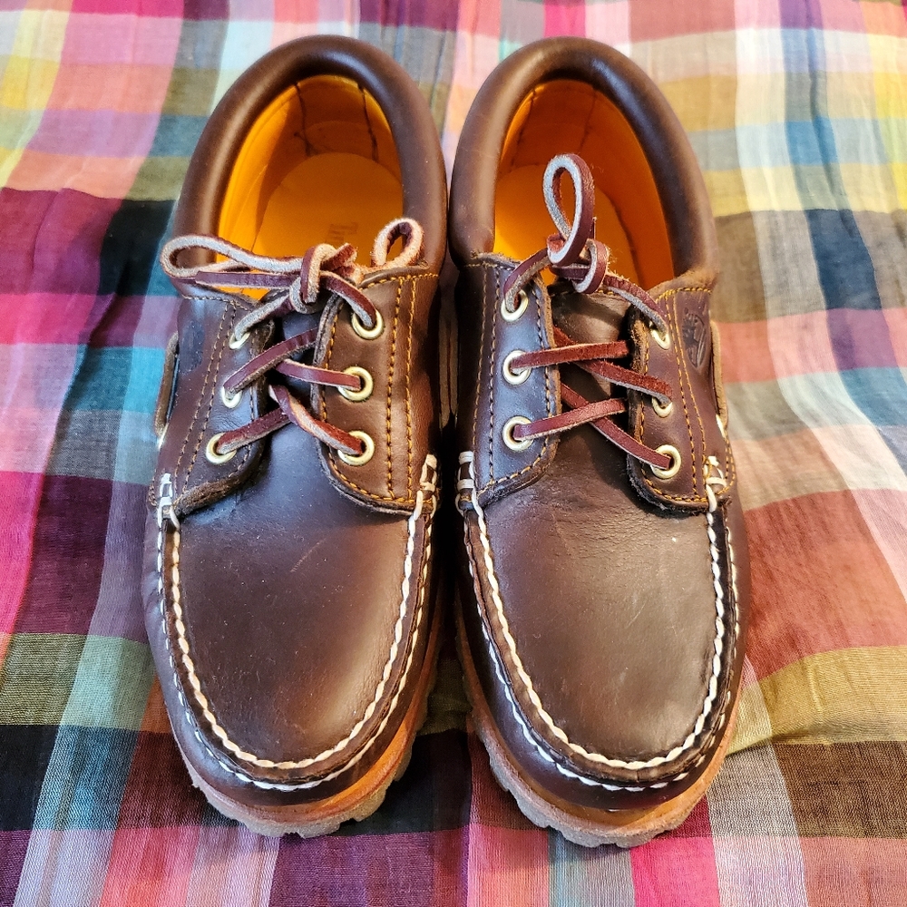 Timberland Hand-Sewn Moc-Toe Oxfords worn once size 6 1/2 brown
